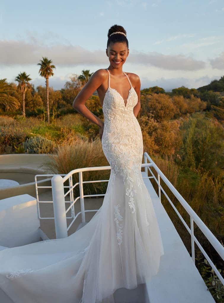 Robes de mariée Cosmobella 8124
