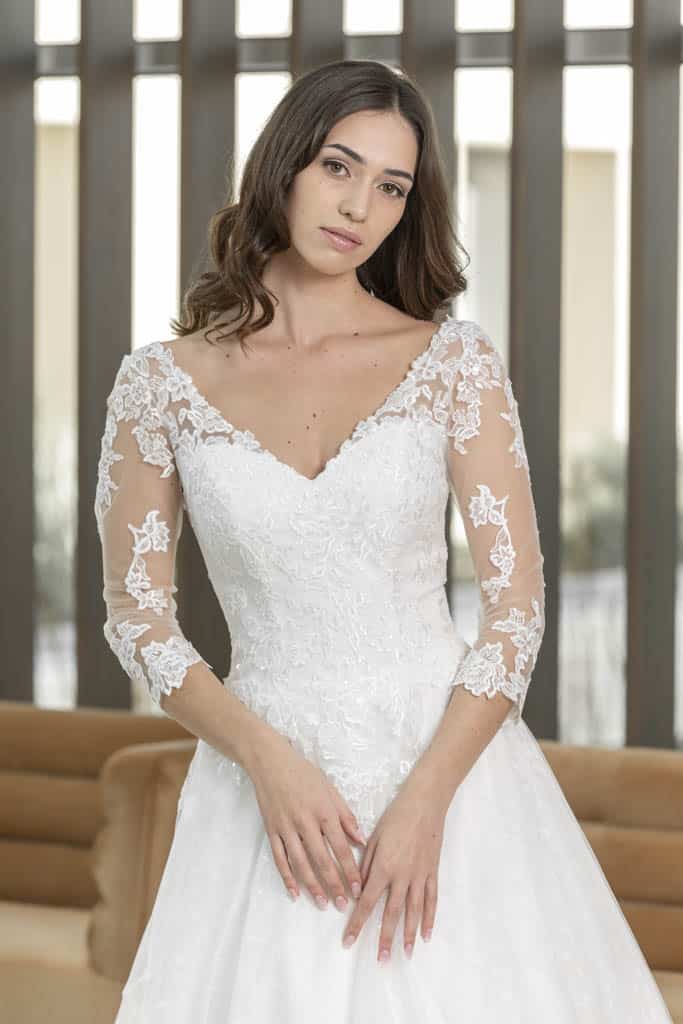 Robes de mariée Lovely 234-06
