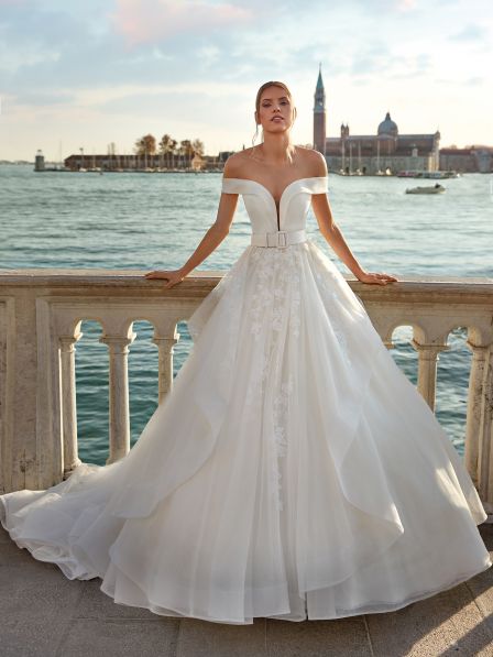 Robes de mariée Nicole Kaisha