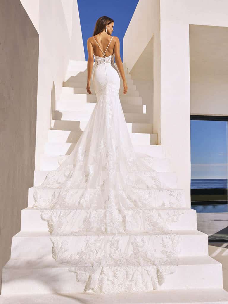 Robes de mariée Pronovias Izara