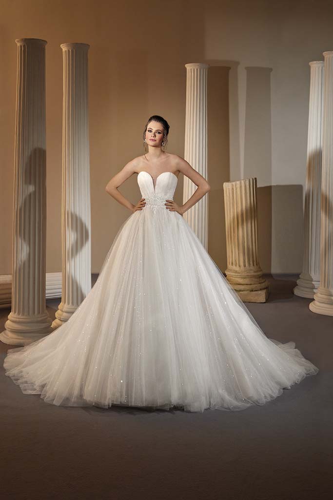 Robes de mariée Demetrios 1139